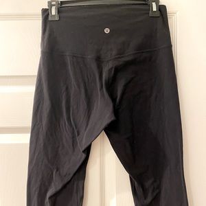 Black Lululemon High Rise Align Crop size 8